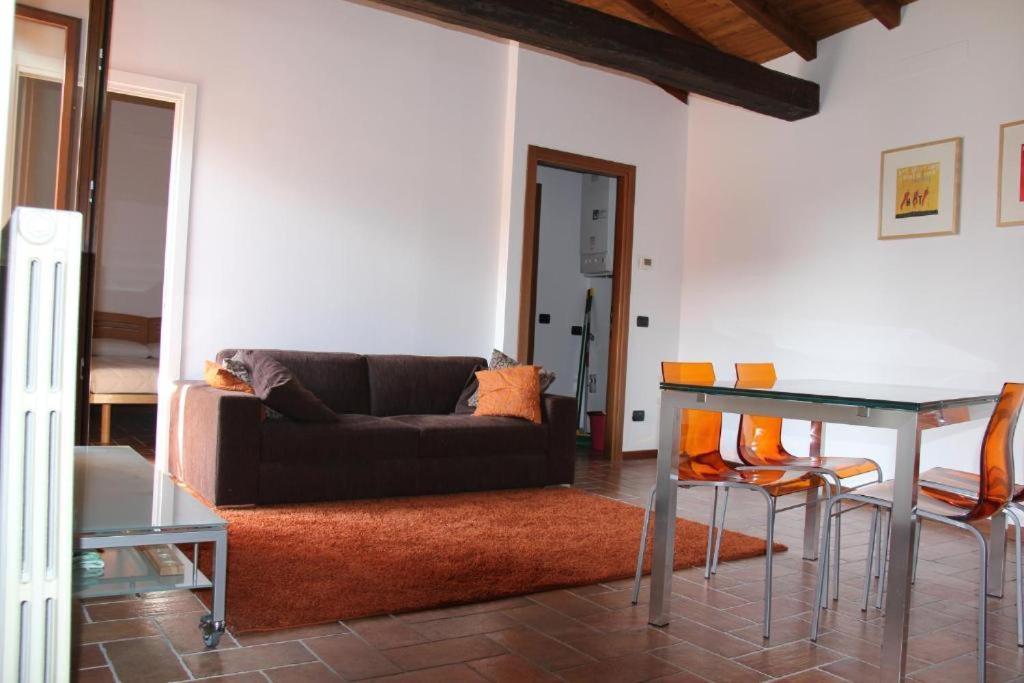 Bilocale Salice Terme Apartamento Exterior foto