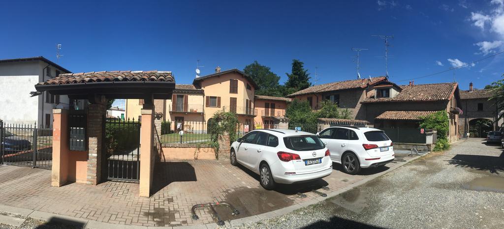 Bilocale Salice Terme Apartamento Exterior foto