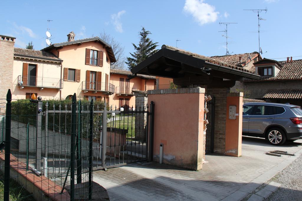 Bilocale Salice Terme Apartamento Exterior foto