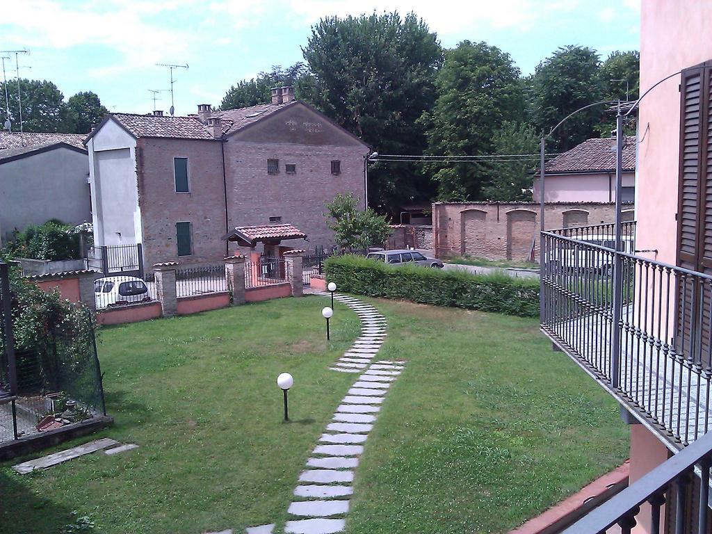 Bilocale Salice Terme Apartamento Exterior foto